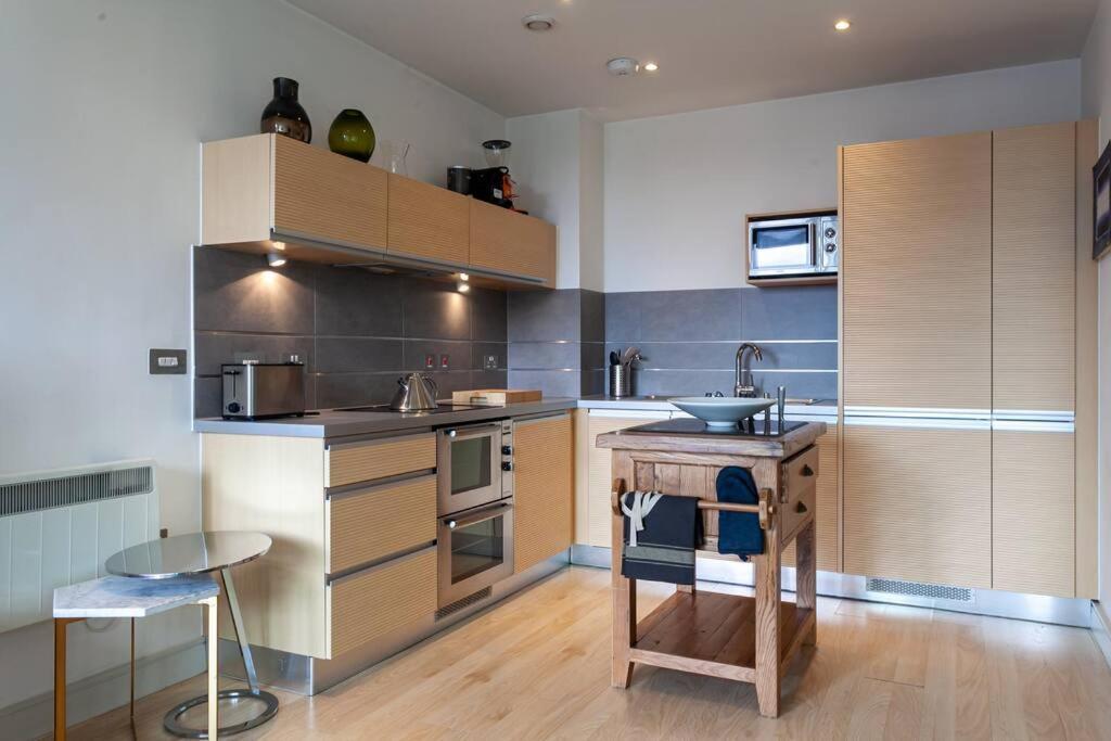 Iconic Luxury Manchester Apartment Екстер'єр фото