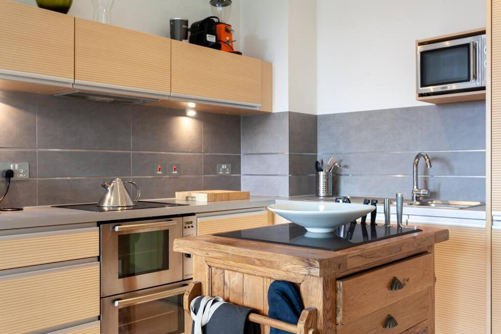 Iconic Luxury Manchester Apartment Екстер'єр фото
